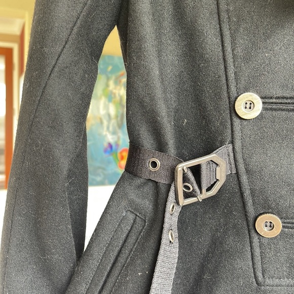 Beautiful flattering Buffalo wool coat - Picture 5 of 14